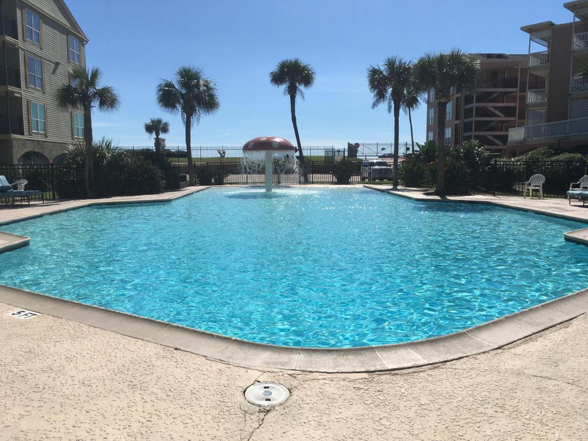 The Victorian Condo/Hotel Galveston Exterior photo